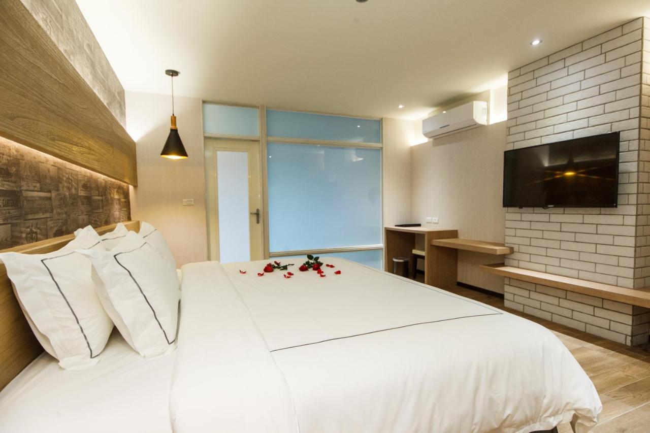Da Pu Hotspring Hotel Wanli Exterior photo